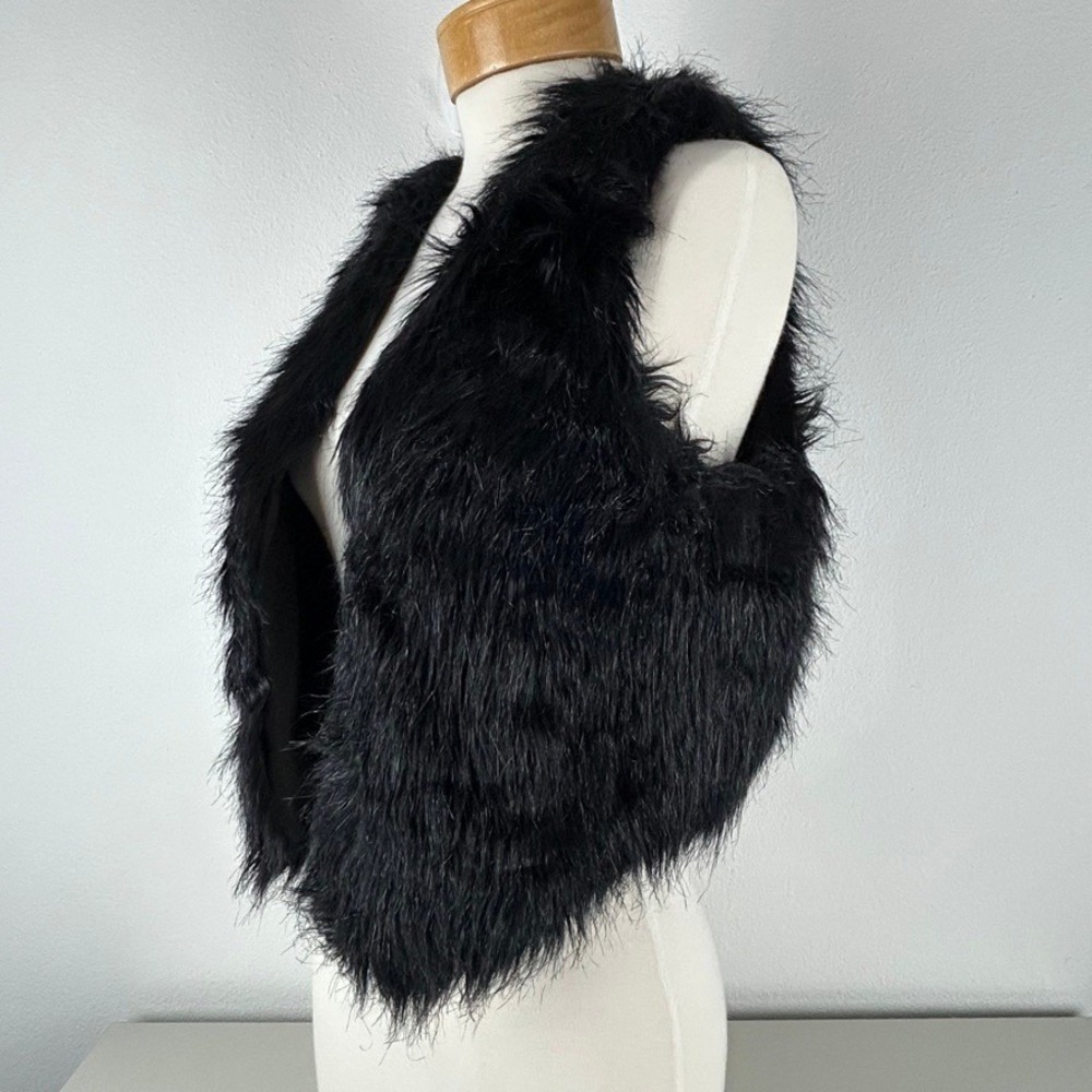Black Faux Fur Vest Sleeveless Medium/Large Black Cat Large ML Fuzzy Outerwear - Picture 4 of 9